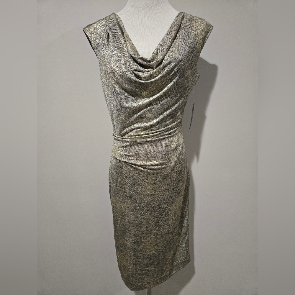 NWT Vince Camuto stunning Gold Sleeveless Statement Dress, Retails $148!  Size 6